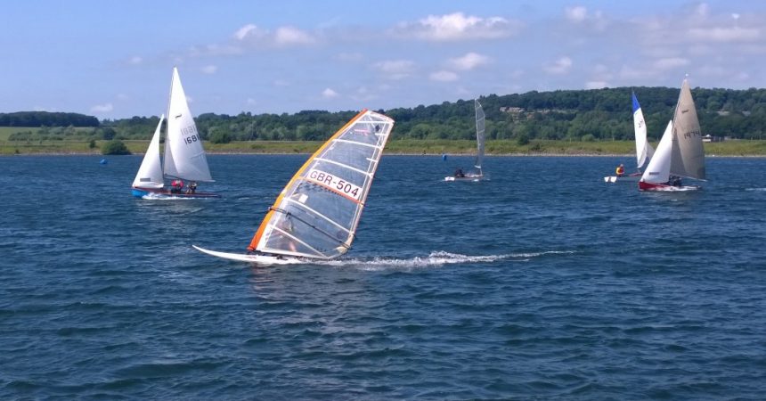 Start Windsurfing Course – places still available!